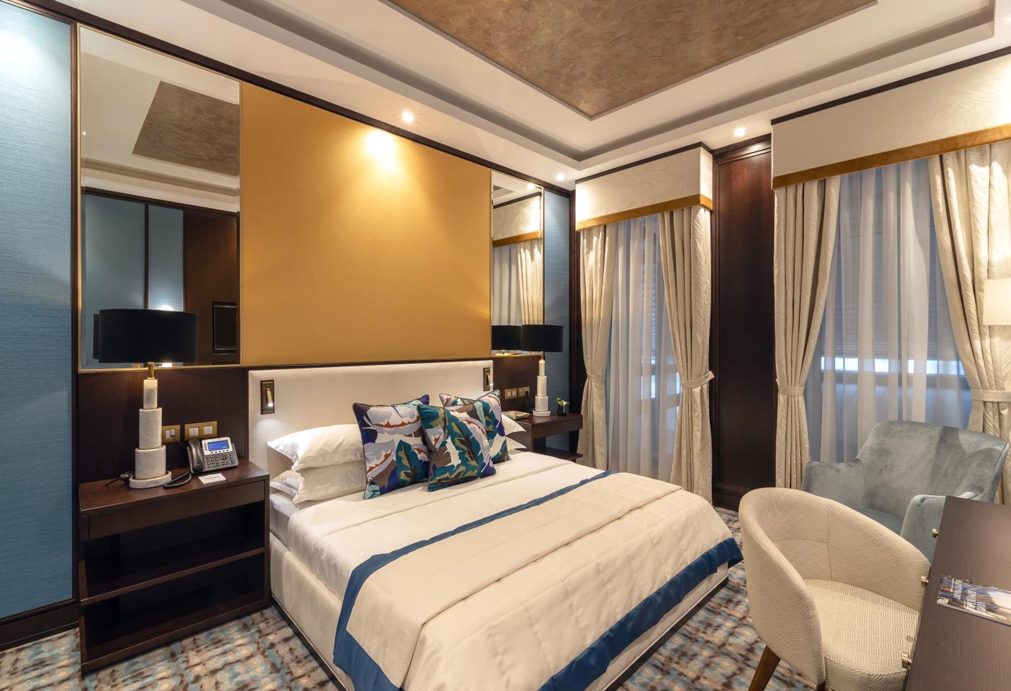 Soho Boutique Hotel Dnipro Habitación foto